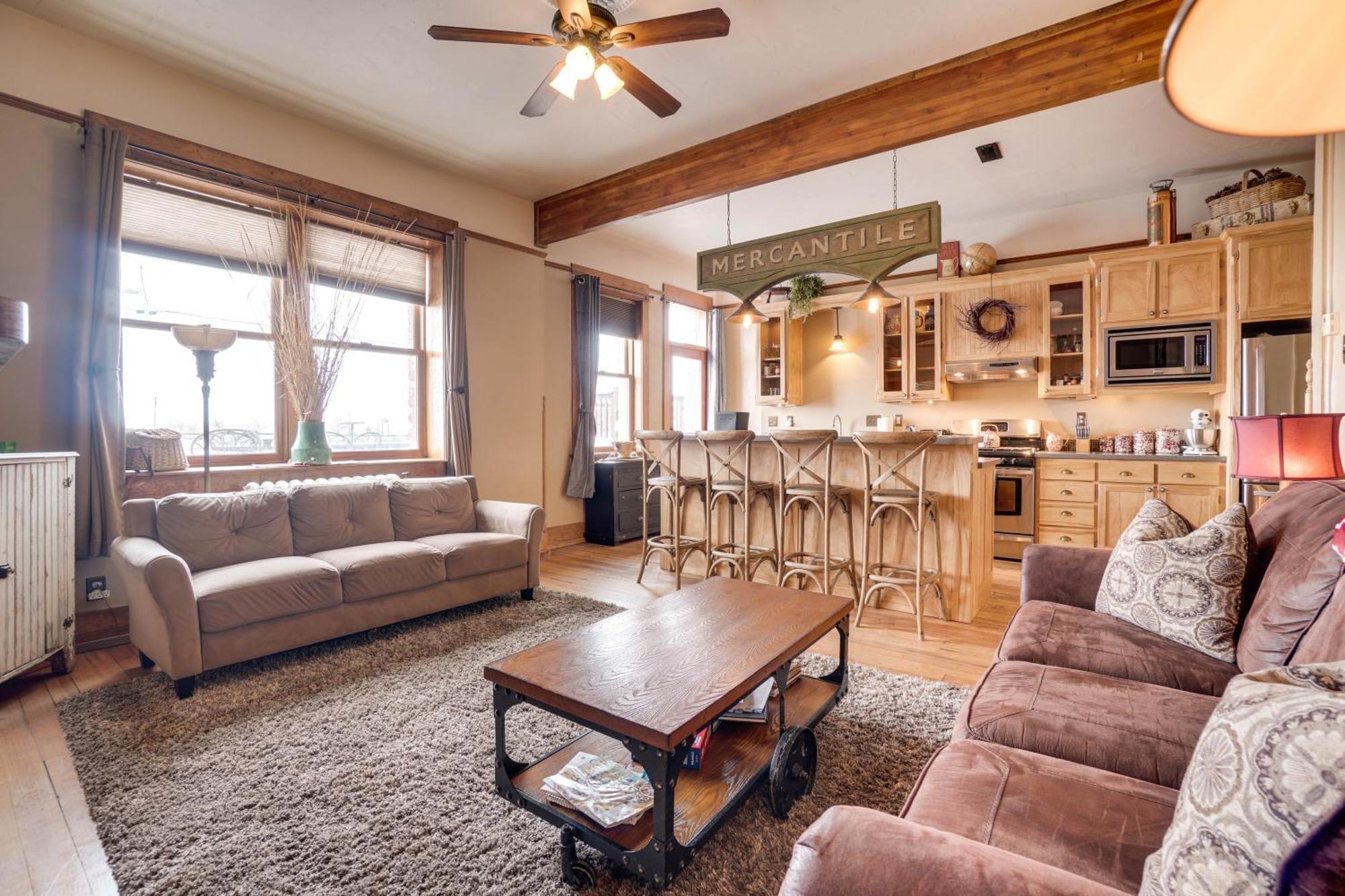 Vintage Downtown Laramie Apartment With Deck! Extérieur photo